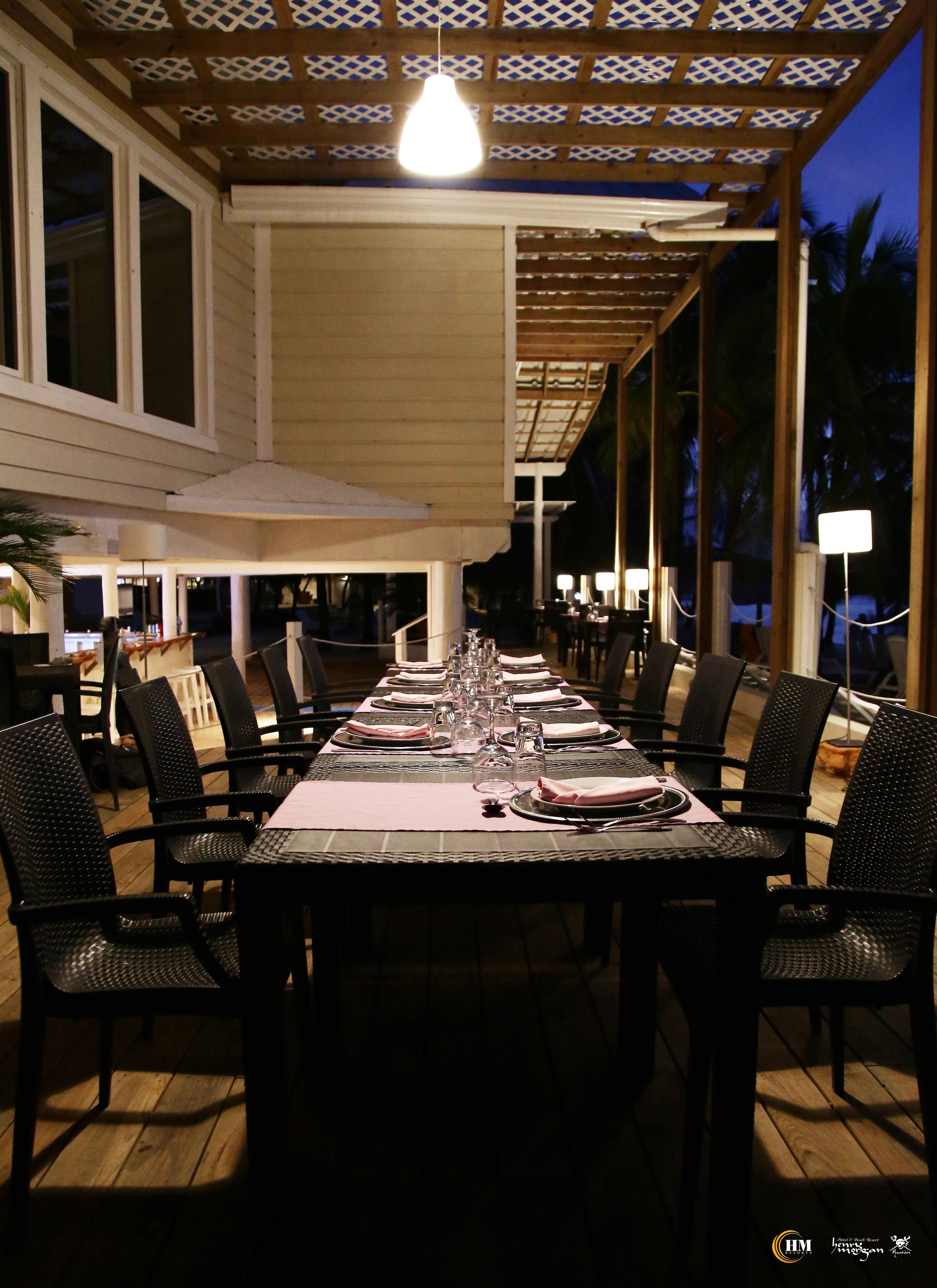 Hotel Henry Morgan All Inclusive West Bay Exterior foto